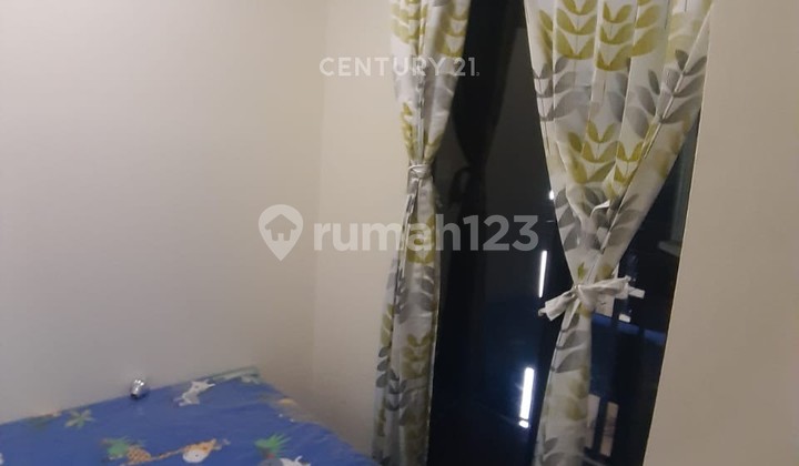 For Sale Cheap Apartment in Meikarta Furnished Negotiable 2