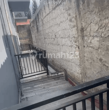 3 Shop Houses 3 Floors Jl Sokhari Tengah Serang City 3 Shop Houses 3 Floors Jl Sokhari Tengah Serang City