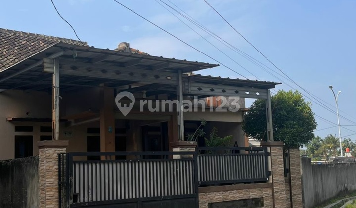 For Rent: Move-in Ready House in a Strategic Location