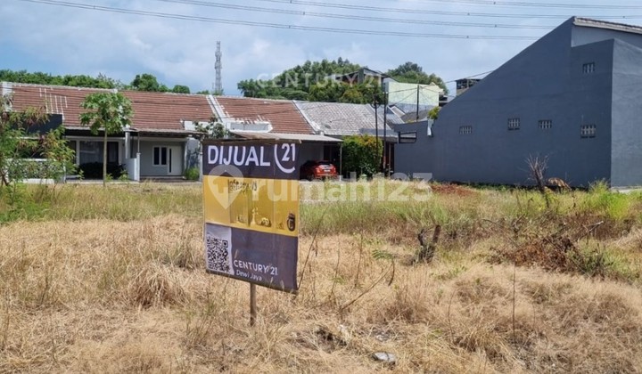 Two Plots of Brownstone Land with Toll Access to Cilegon