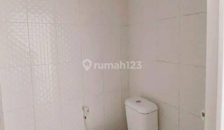 Rumah 1 Lantai Belakang Summarecon Jalan Baru  2