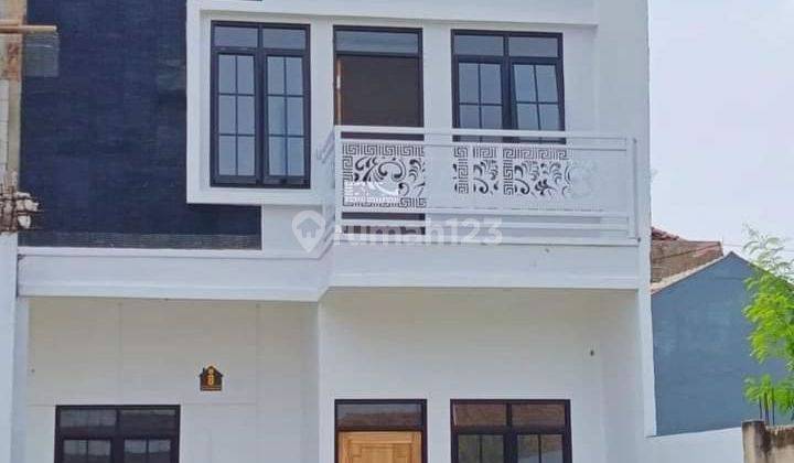 Rumah 2 lantai dekat pusat kota Rumah 2