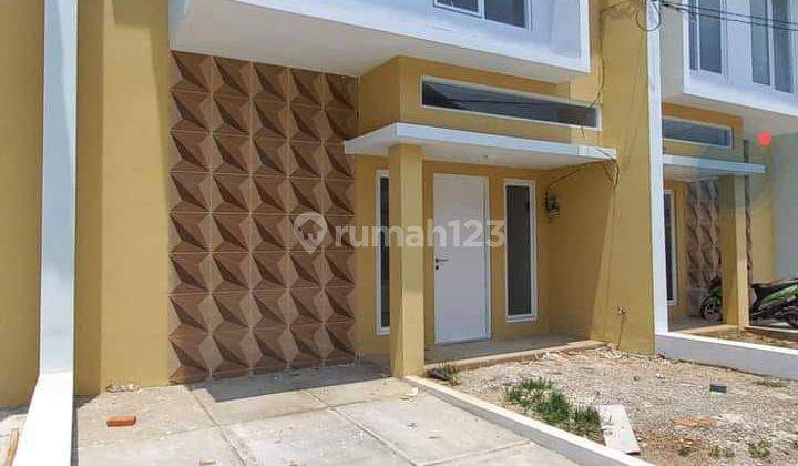 Rumah 2 lantai dekat Summarecon jalan baru Karawang Rumah 2