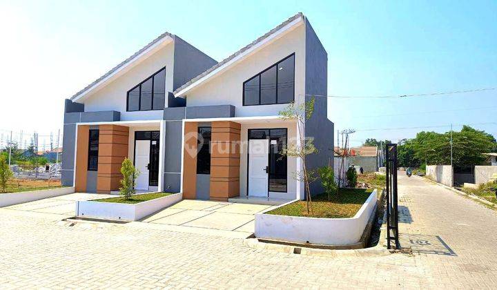 Rumah cantik di Karawang Timur  1