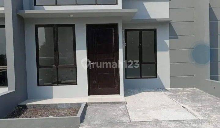 Rumah modern minimalis di Karawang Timur Rumah 2