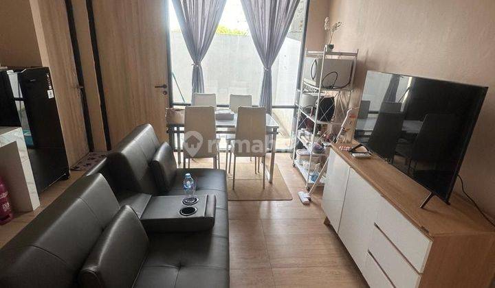 Disewakan Rumah Waterfront Furnished Bagus 2 Lantai Lippo Cikarang 2