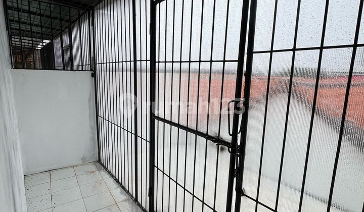 For Rent Strategic Shop House on Main Road Central Gatsu 2