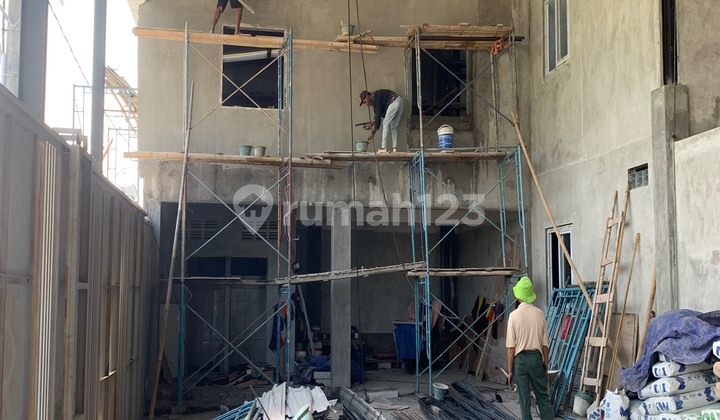 Gudang di Kawasan Industri Candi Baru Bangun 2