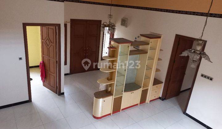 Rumah Mewah 2 Lantai Di Perumahan Puri Anjasmoro Interior Mewah 2