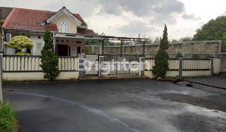 DI  RUMAH CANTIK SIAP HUNI DI KARAWACI RESIDENCE 1