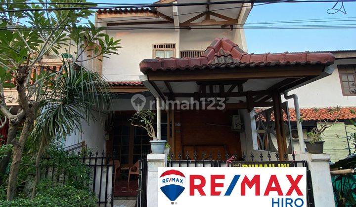 Dijual Rumah 2 Lantai Daerah Pondok Kelapa Dalam Komplek 1