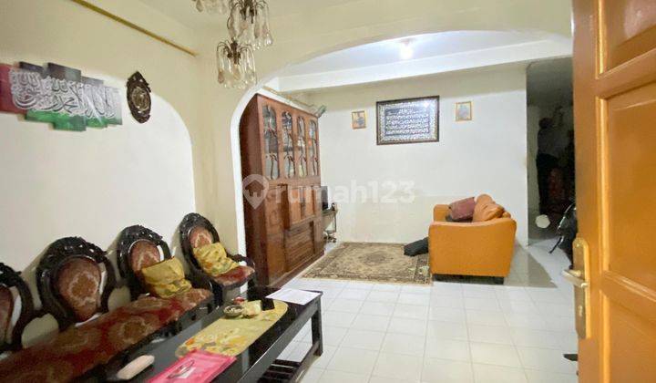 Dijual Rumah 2 Lantai Daerah Pondok Kelapa Dalam Komplek 2