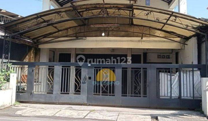 Dijual Rumah 2 Lantai Bagus dan Megah di Jl Moh Yamin 1