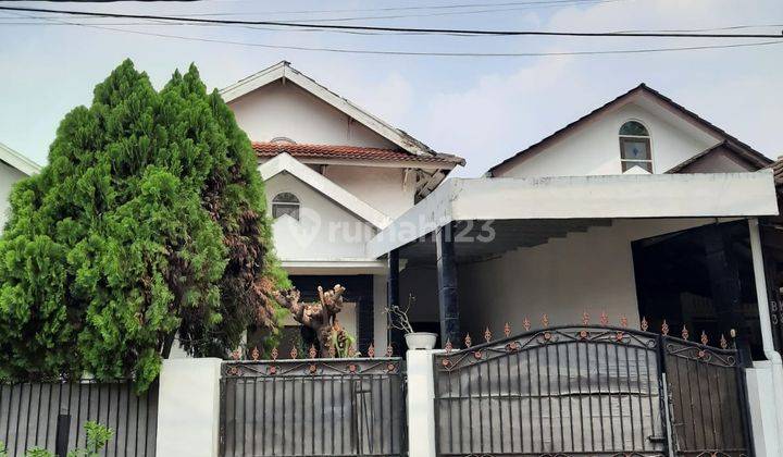 Rumah Bagus, Luas, Strategis, Dekat Stasiun di Bintaro Sektor 3,, 2