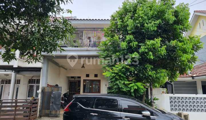 Rumah 2 lantai, bebas banjir, lokasi strategis 