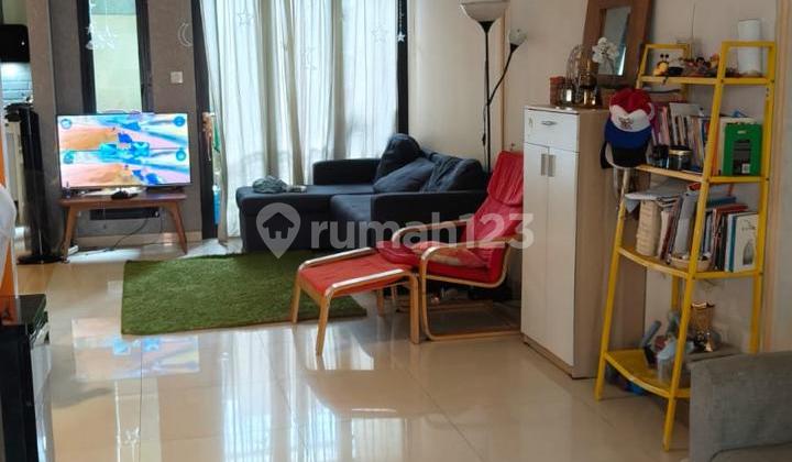 Rumah 3 Lantai, Bagus, Lingkungan aman dan Nyaman di Pondok Ranji 2