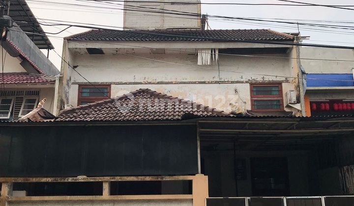 2-Story House, Strategic Location in Bintaro Sector 5