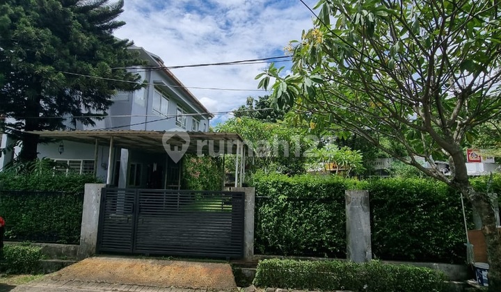 Rumah Bagus, Asri, Rapih Siap Huni Lokasi strategis di Bintaro Sektor 5 2