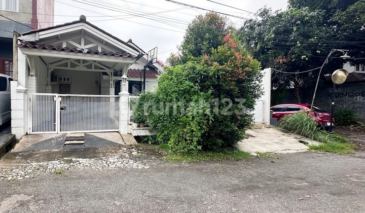 Rumah 1 Lantai, Bebas Banjir Lokasi Strategis Dekat St. Sudimara