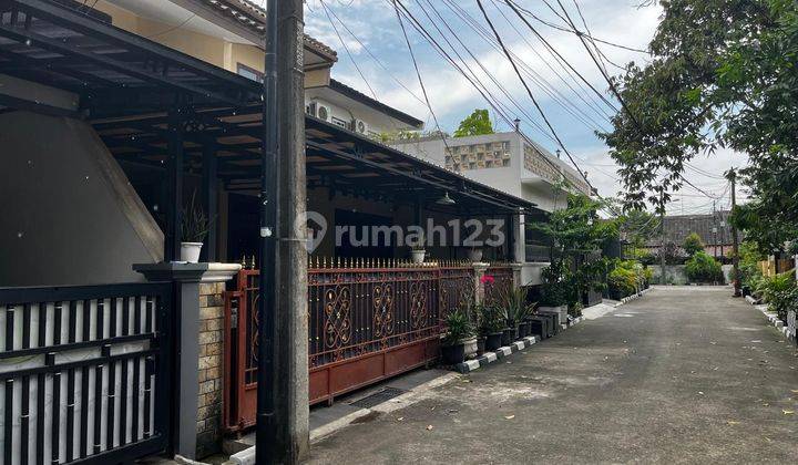 Dijual Rumah Strategis di Jaka Setia Bekasi 2