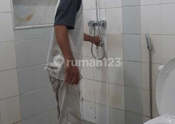 Rumah Baru Renovasi Bebas Banjir di Masnaga Bekasi  2