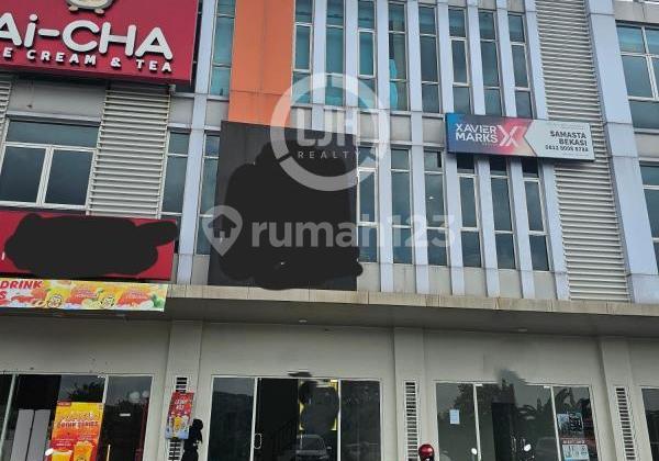 For Rent Strategic Shop House by the Roadside in Summarecon Bekasi