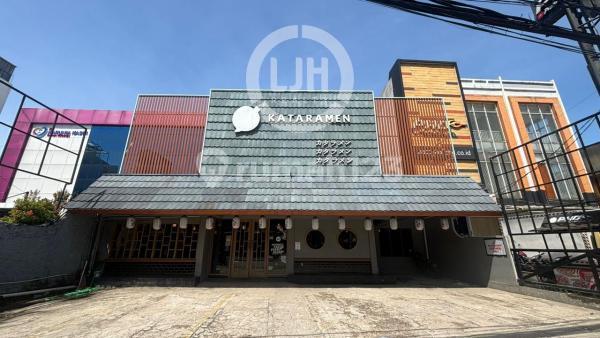 Ruko di Jalan Utama Jatiwaringin Bekasi 