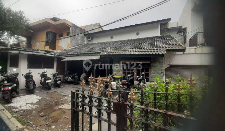 Dijual Rumah Luas di Bendungan Hilir Jakarta 1