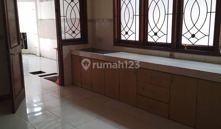 rumah tanah luas dan kolam renang di ciawi bogor 2