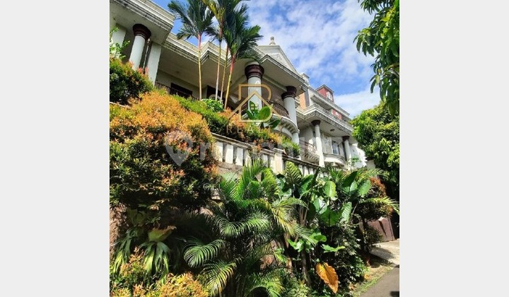 RUMAH MEWAH DALAM CLUSTER – CITRA GRAN CIBUBUR