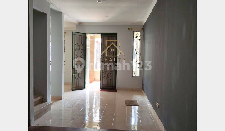 DIJUAL RUMAH 2 LANTAI DI CITRA GRAN – SIAP HUNI 2