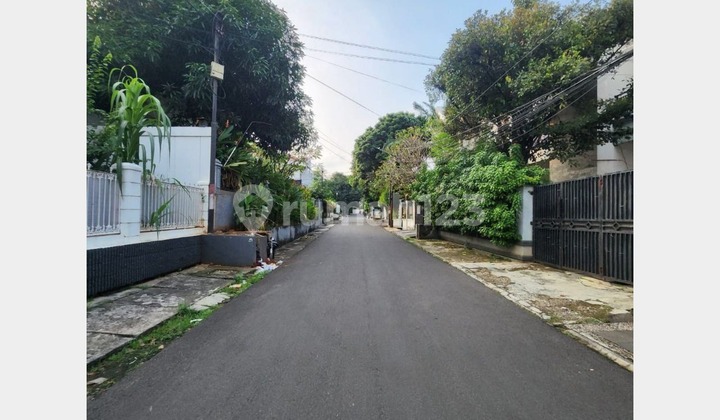  [cipete] Rumah Mewah Lahan Luas 648m² - Lingkungan Premium Bebas Banjir!