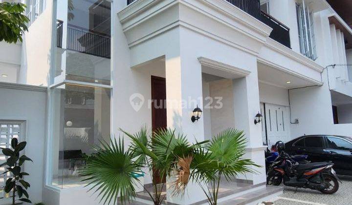 Rumah 2 Lantai Unfurnished di Lebak Bulus, Jakarta Selatan 1