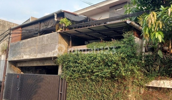 Rumah 2,5 Lantai di Kebagusan 2 Pasar Minggui Dekat Perkantoran dan Aeon Tanjung Barat