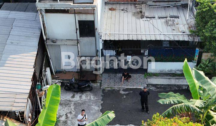 Rumah Hoki Di Simprug Poris 3 lantai 1