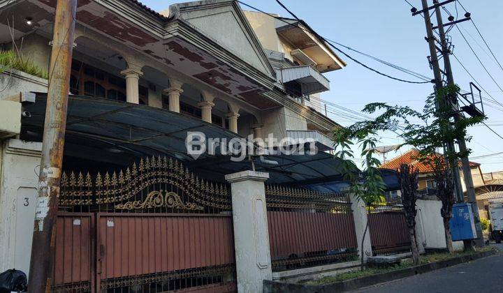 Rumah 3  lantai di jl.tulung agung sby 1