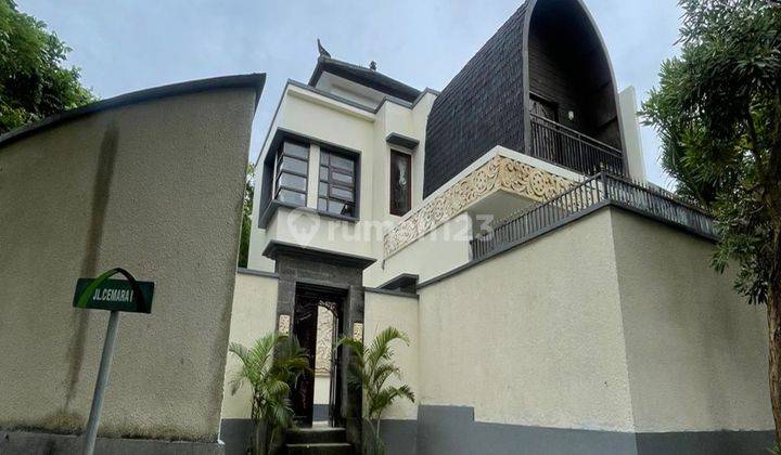 Villa Close To Airport And In Residential Area 1