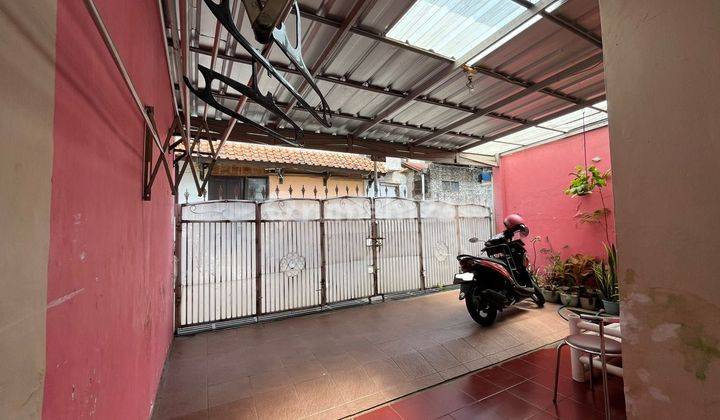 Rumah Murah Cocok Dibuat Kos-Kosan Di Tubagus Ismail  700 Jtan 2