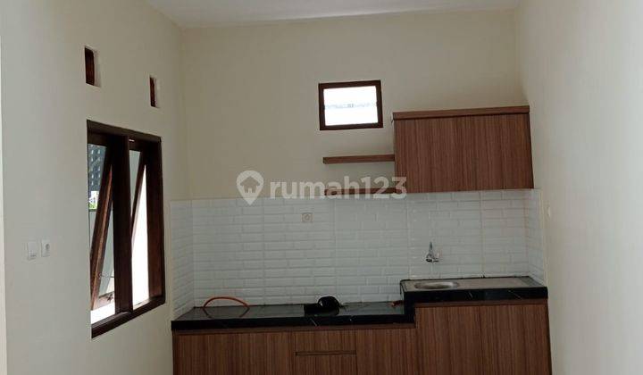 Bonus FURNISH: Rumah Baru Jogja Utara Lingkungan Persawahan  2