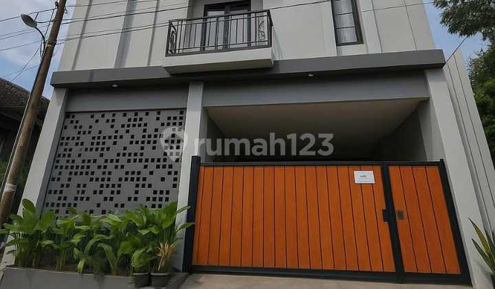 DIJUAL KOST EKSKLUSIF 25 KAMAR FULL FURNISHED, LOKASI DI POGUNG DEKAT KAMPUS UGM 