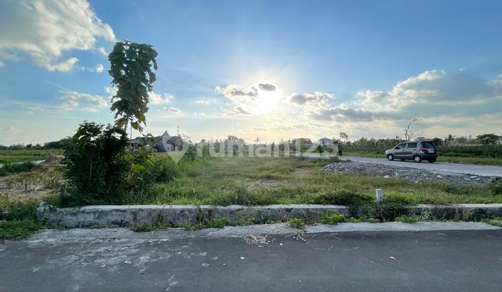 Land on Jl. Kaliurang with Rice Field and Merapi Views, Suitable for Residence, Villa, or Boarding House