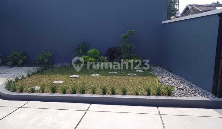 Sewa Rumah Baru Full Furnish strategis di Gegerkalong Bandung 2