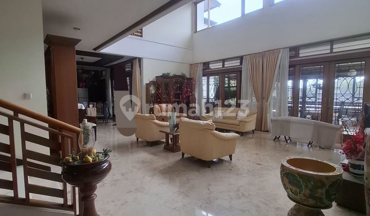 Rumah Villa 2 Lantai di Hook Komplek Eldorado Setiabudi Bandung 2