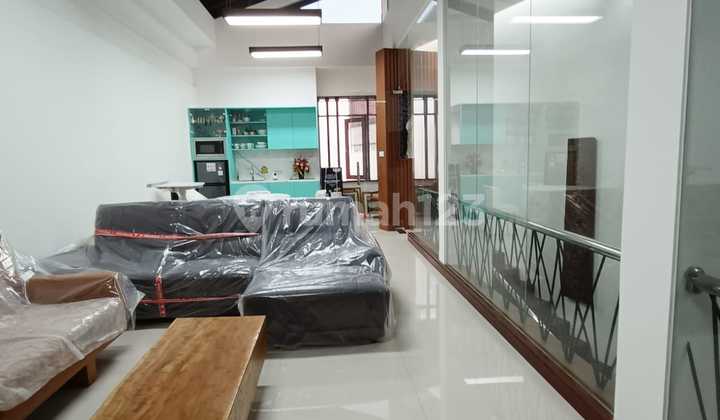 Ruman Mewah Full Furnish di Kapten Tendean Hegarmanah Bandung 2
