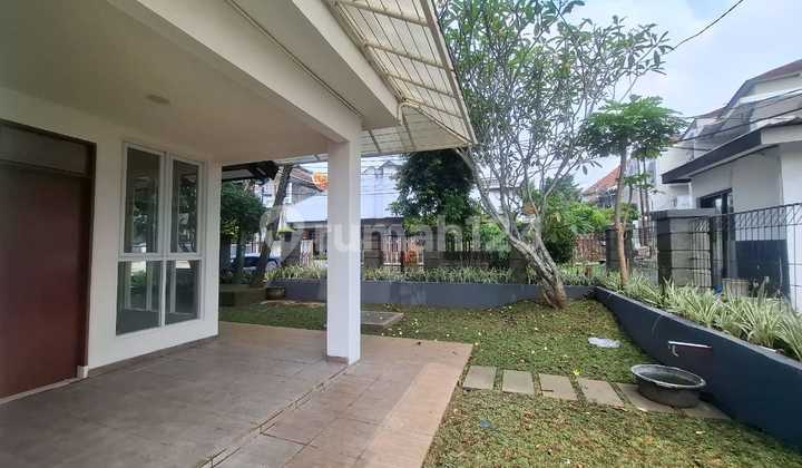 Cool Ready-to-Occupy House for Sale in Budisari Complex, Setiabudi Bandung