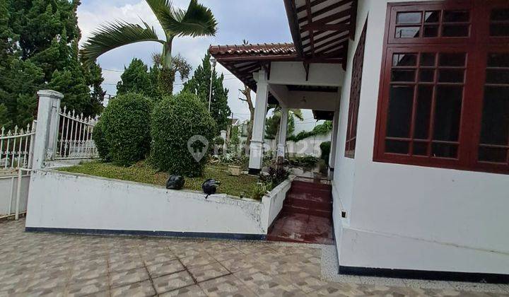 Rumah Terawat Asri Strategis di Karang Tineng Sukajadi Bandung 1