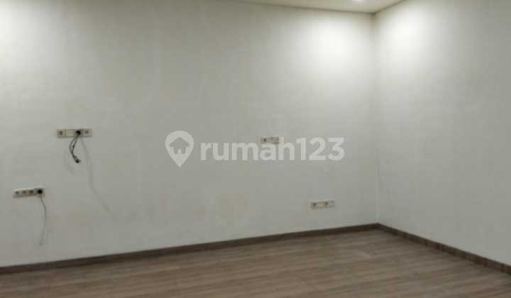 Jual Rumah Full Furnish Modern Baru di Taman Kopo Indah 2 Bandung 2
