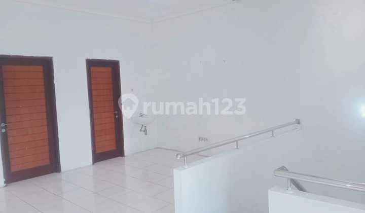 Sell Cheap 2-Story Shophouse at Re Martadinata, Tasikmalaya City