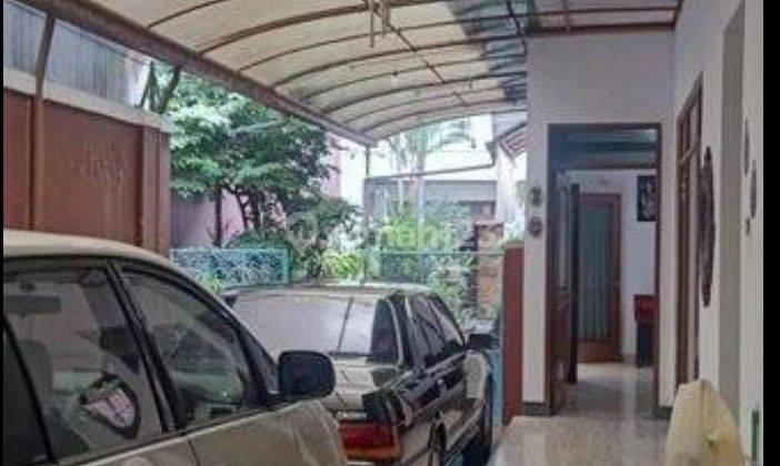 Sewa Rumah Strategis Usaha di Gatot Subroto Mainroad Bandung 1