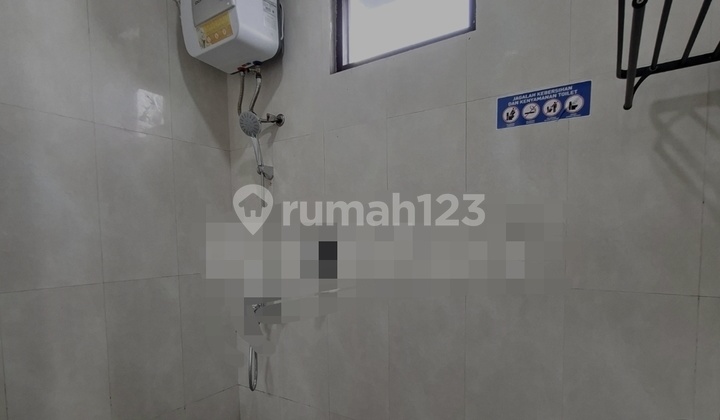 Minimalist House Setiabudi Regency 2